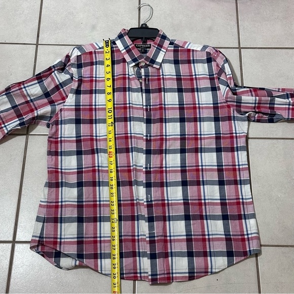 Express Men Red Plaid Button Down Long Sleeve Shirt Modern Fit size XL. - Picture 8 of 8